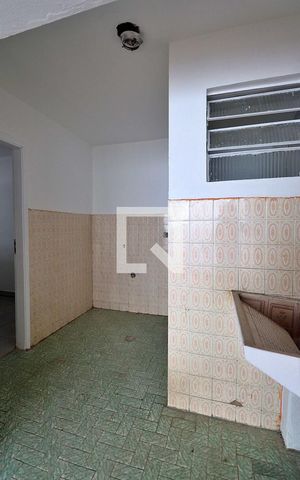 Casa à venda com 120m², 2 quartos e 1 vagaÁrea de Serviço