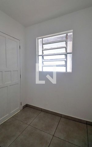 Casa à venda com 120m², 2 quartos e 1 vagaQuarto de Serviço