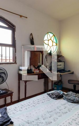 Casa à venda com 180m², 5 quartos e 1 vaga Casa à venda com 180m², 5 quartos e 1 vagaQuarto 1