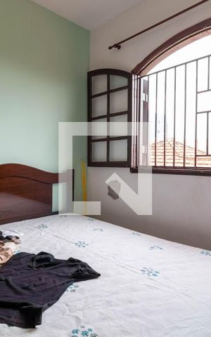 Casa à venda com 180m², 5 quartos e 1 vaga Casa à venda com 180m², 5 quartos e 1 vagaQuarto 2