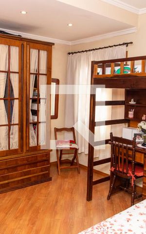 Casa à venda com 225m², 4 quartos e 2 vagasQuarto 3
