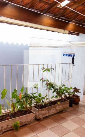 Casa à venda com 225m², 4 quartos e 2 vagasÁrea comum - Churrasqueira