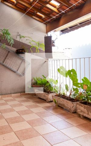 Casa à venda com 225m², 4 quartos e 2 vagasÁrea comum - Churrasqueira