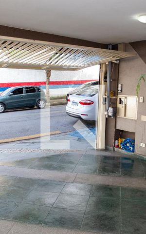 Casa à venda com 225m², 4 quartos e 2 vagasGaragem