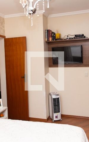 Casa à venda com 225m², 4 quartos e 2 vagasQuarto Suíte