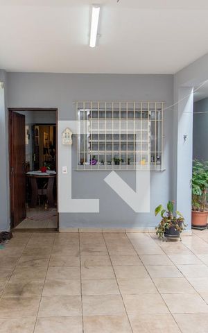 Casa à venda com 225m², 4 quartos e 2 vagasQuintal