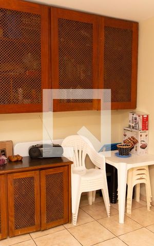 Casa à venda com 225m², 4 quartos e 2 vagasQuarto de Serviço