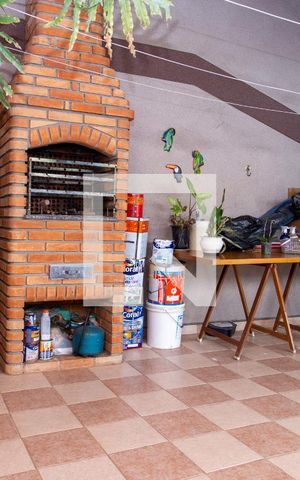 Casa à venda com 225m², 4 quartos e 2 vagasChurrasqueira