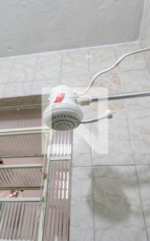 Casa à venda com 360m², 3 quartos e 1 vaga Casa à venda com 360m², 3 quartos e 1 vagaBanheiro Social