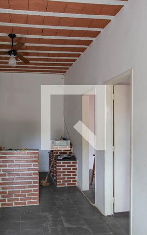 Casa à venda com 360m², 3 quartos e 1 vaga Casa à venda com 360m², 3 quartos e 1 vagaBarracão - Sala