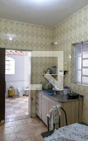 Casa à venda com 360m², 3 quartos e 1 vaga Casa à venda com 360m², 3 quartos e 1 vagaCozinha