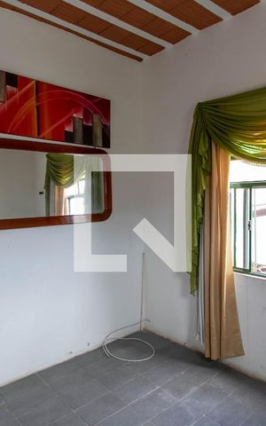 Casa à venda com 360m², 3 quartos e 1 vaga Casa à venda com 360m², 3 quartos e 1 vagaBarracão - Quarto