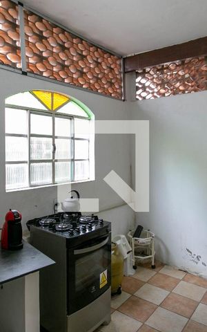 Casa à venda com 360m², 3 quartos e 1 vaga Casa à venda com 360m², 3 quartos e 1 vagaCozinha