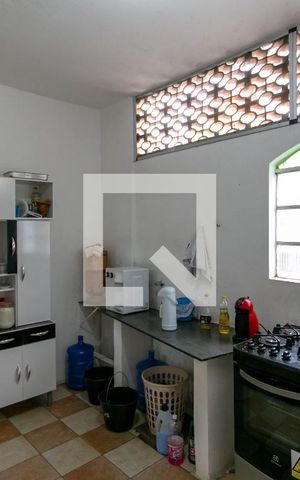Casa à venda com 360m², 3 quartos e 1 vaga Casa à venda com 360m², 3 quartos e 1 vagaCozinha