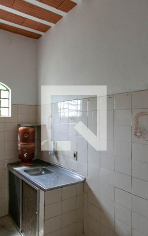 Casa à venda com 360m², 3 quartos e 1 vaga Casa à venda com 360m², 3 quartos e 1 vagaBarracão - Cozinha