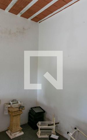 Casa à venda com 360m², 3 quartos e 1 vaga Casa à venda com 360m², 3 quartos e 1 vagaBarracão - Sala