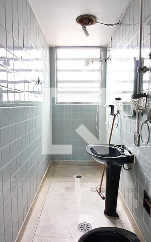 Apartamento à venda com 156m², 3 quartos e 1 vagaBanheiro Social