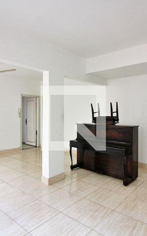 Apartamento à venda com 156m², 3 quartos e 1 vagaSala