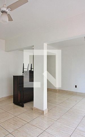 Apartamento à venda com 156m², 3 quartos e 1 vagaSala