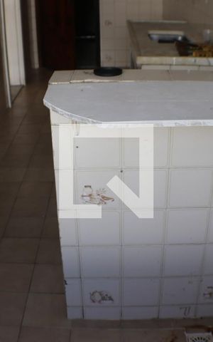 Apartamento à venda com 70m², 2 quartos e 1 vagaÁrea de Serviço