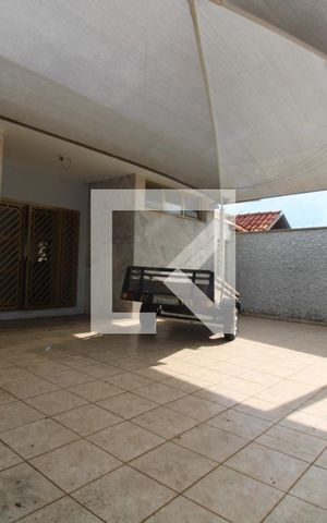 Casa à venda com 412m², 4 quartos e 5 vagasGaragem