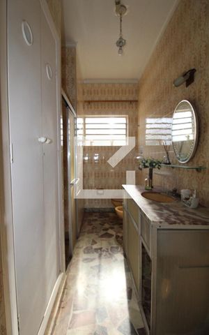Casa à venda com 412m², 4 quartos e 5 vagasBanheiro Social