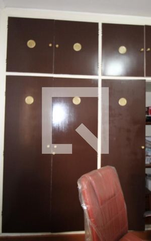 Casa à venda com 412m², 4 quartos e 5 vagasQuarto 4