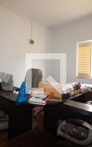 Casa à venda com 412m², 4 quartos e 5 vagasQuarto 3 (suíte)