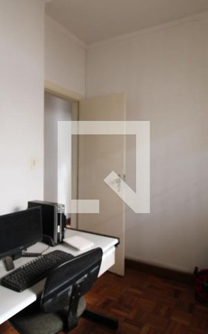 Casa à venda com 412m², 4 quartos e 5 vagasQuarto 1