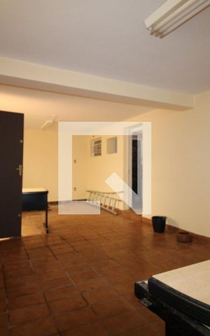 Casa à venda com 412m², 4 quartos e 5 vagasSalão Inferior