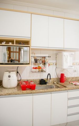 Apartamento à venda com 185m², 4 quartos e 3 vagasCozinha