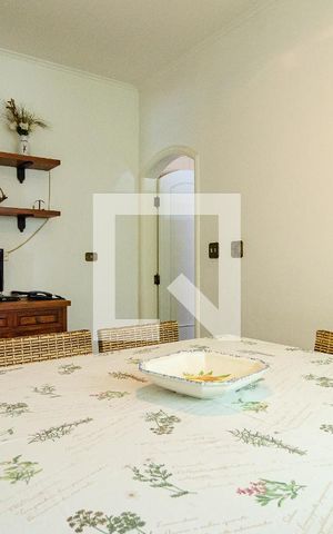 Casa para alugar com 400m², 4 quartos e 4 vagas Casa para alugar com 400m², 4 quartos e 4 vagasCopa