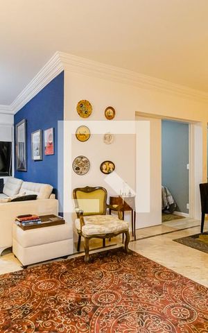 Apartamento à venda com 168m², 3 quartos e 2 vagas Apartamento à venda com 168m², 3 quartos e 2 vagasSala