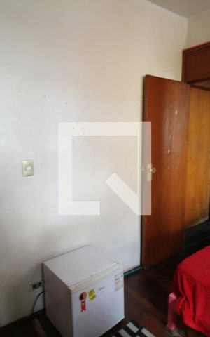 Casa à venda com 500m², 7 quartos e 4 vagasQuarto 3