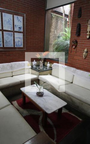Casa à venda com 500m², 7 quartos e 4 vagasSala 2