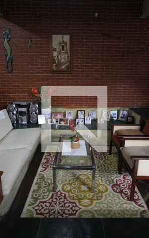 Casa à venda com 500m², 7 quartos e 4 vagasSala 3