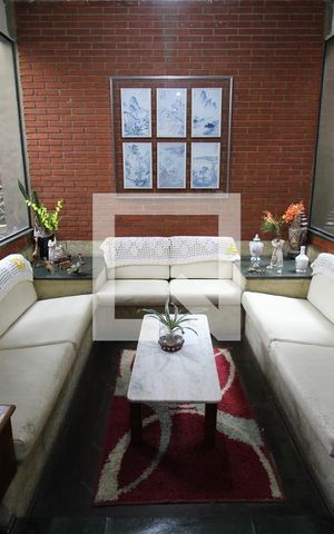 Casa à venda com 500m², 7 quartos e 4 vagasSala 2