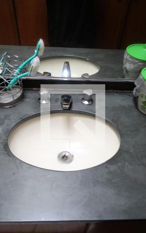 Casa à venda com 500m², 7 quartos e 4 vagasBanheiro da Suíte 1
