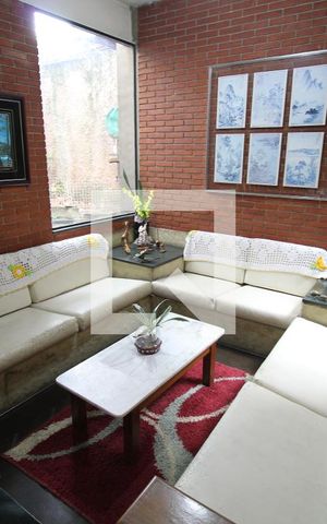 Casa à venda com 500m², 7 quartos e 4 vagasSala 2