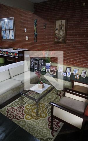 Casa à venda com 500m², 7 quartos e 4 vagasSala 3