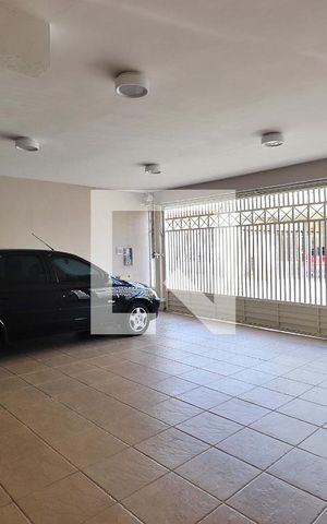 Casa à venda com 316m², 3 quartos e 6 vagasGaragem