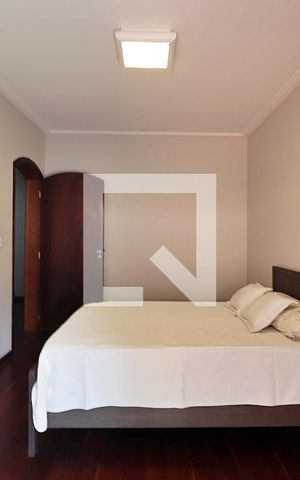 Casa à venda com 316m², 3 quartos e 6 vagasQuarto 3