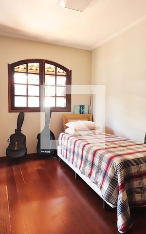 Casa à venda com 316m², 3 quartos e 6 vagasQuarto 2