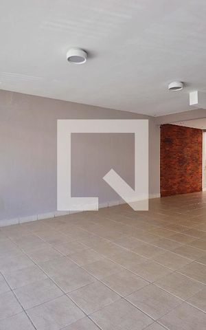 Casa à venda com 316m², 3 quartos e 6 vagasGaragem