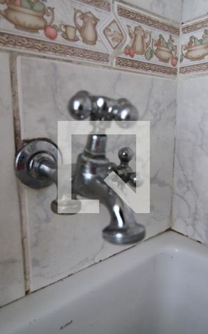 Apartamento à venda com 80m², 2 quartos e 1 vagaÁrea de Serviço