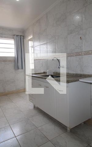 Apartamento à venda com 80m², 2 quartos e 1 vagaCozinha
