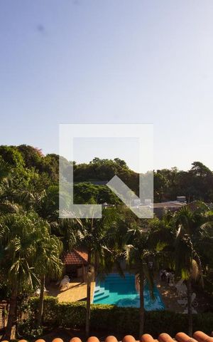 Casa de condomínio à venda com 174m², 4 quartos e 3 vagas Casa de condomínio à venda com 174m², 4 quartos e 3 vagasVista