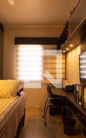 Casa de condomínio à venda com 174m², 4 quartos e 3 vagas Casa de condomínio à venda com 174m², 4 quartos e 3 vagasQuarto 2
