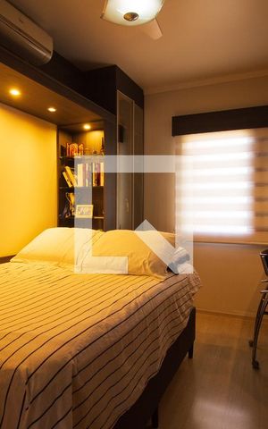 Casa de condomínio à venda com 174m², 4 quartos e 3 vagas Casa de condomínio à venda com 174m², 4 quartos e 3 vagasQuarto 2