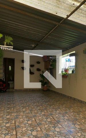 Casa à venda com 198m², 2 quartos e 2 vagasÁrea de Serviço